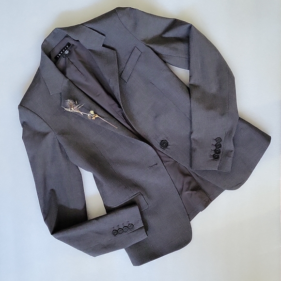 Theory Jackets & Blazers - NWOT Theory Fitted Single-Breasted Wool Blazer in Charcoal Grey